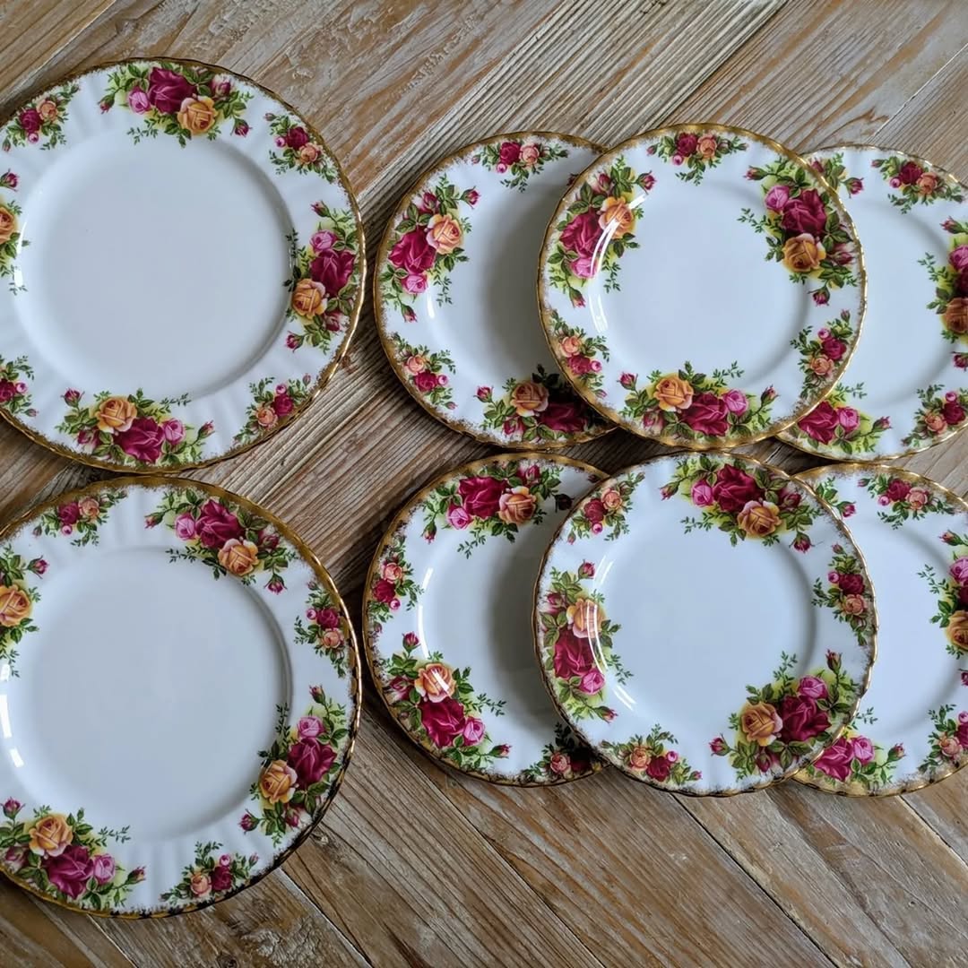 Royal Albert tea set for 6 person