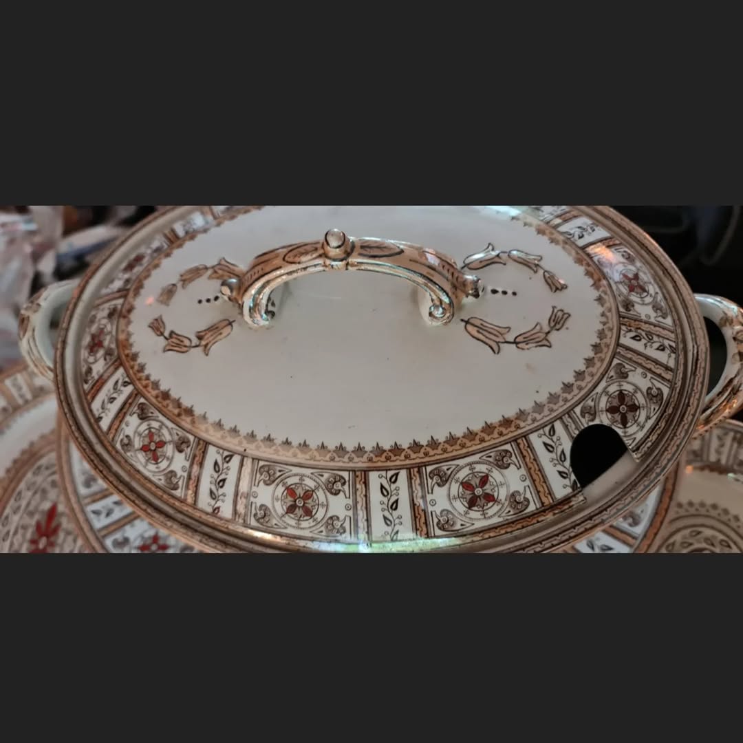 this exquisite, 19th century piece is a creation of Gildea &amp; Walker,