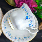 his absolutely gorgeous place setting for 12 of Royal Albert Memory lane is a one of a kind purchase will amaze you with it's quality and beauty for your holiday dinner. Use for any celebration for years to come.
