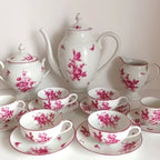 RAYNAUD, Limoges - Superb 15-piece tea and coffee service, in Limoges porcelain from the famous RAYNAUD house.